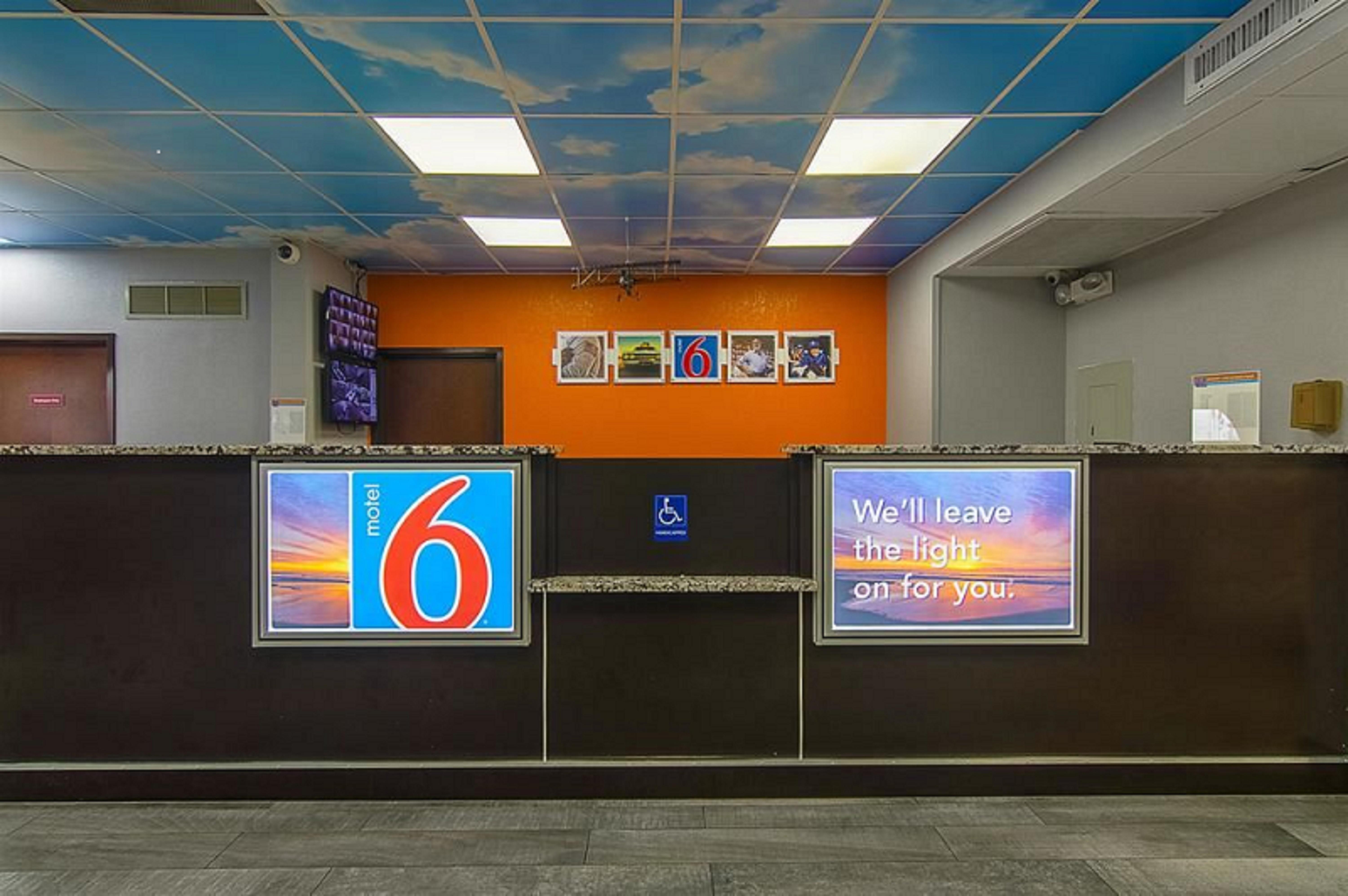 Motel 6-Atlanta, Ga - Atlanta Airport College Park Eksteriør billede
